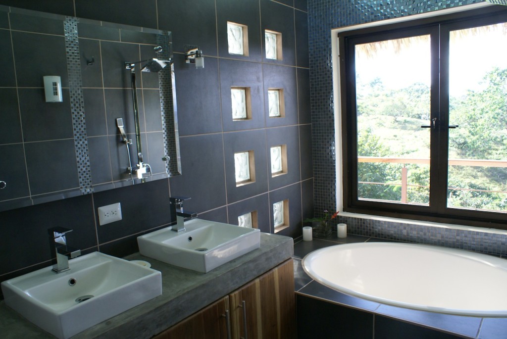 Casa Divina Master Bathroom